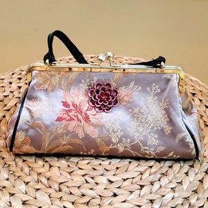 ⭐ LAST CHANCE $ALE Vintage Brocade Bueno Handbag